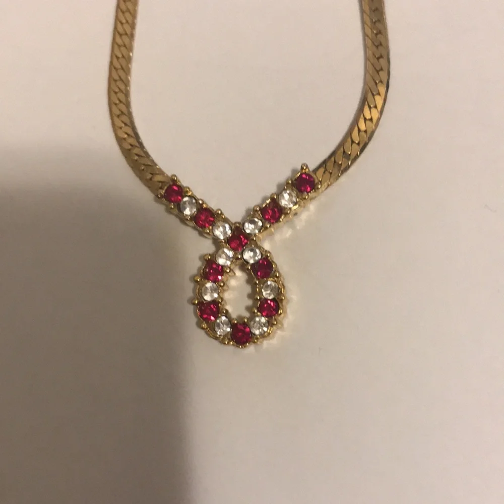 Avon Gold-Tone Necklace with Red Stone Pendant - Picture 2 of 2